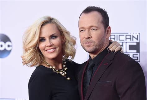 Jenny McCarthy and Donnie Wahlberg go nude for new beauty ...